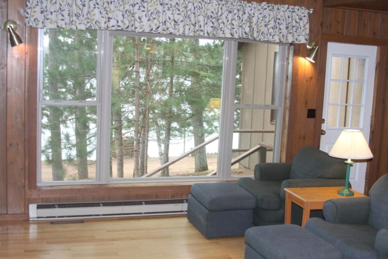 Bayview Resort Sunset Lookout Cabin 6 Saint Germain Exterior foto
